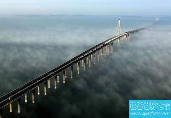 世界最长的跨海大桥，青岛海湾大桥(42.5公里)