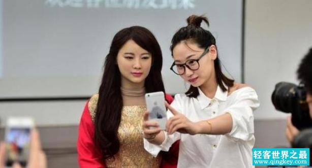 中国研发出来的机器人，甚至比日本先进（国产女性机器人）