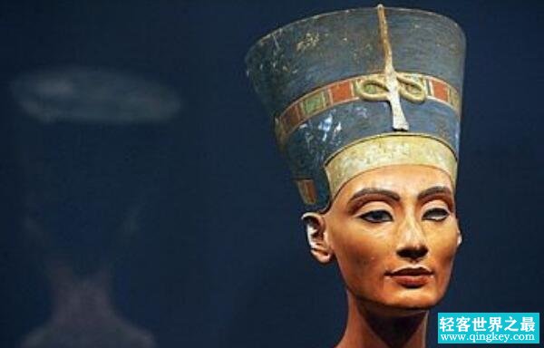 埃及历史上有几位女王：6位，哈特谢普苏特公认第一法老