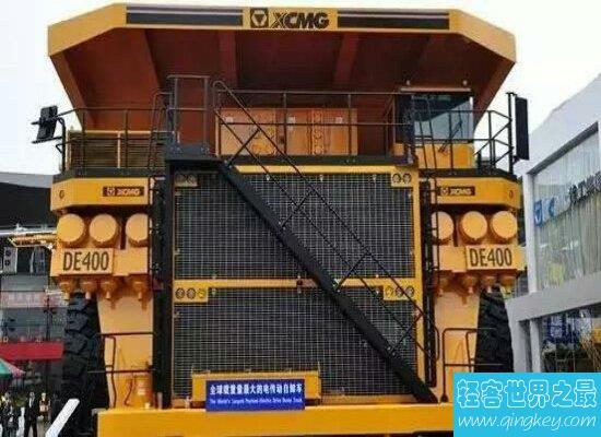 卡特彼勒797 世界上最大的矿车 光一个轮子就有5吨重！
