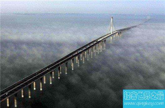 中国最长的桥梁，港珠澳大桥可达55公里