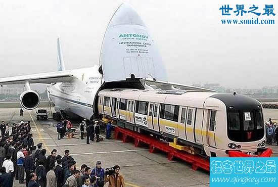 世界上最大的飞机，6台引擎(可以载火车飞天)