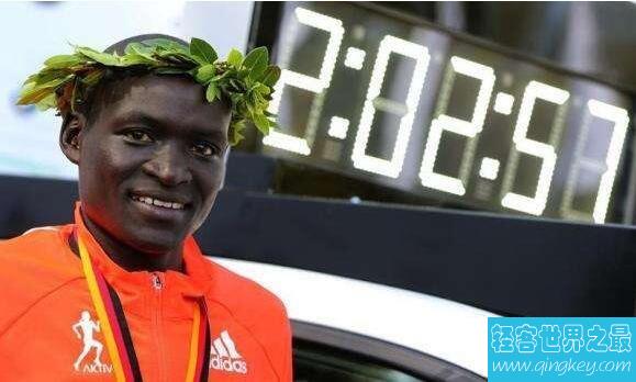 马拉松世界纪录刷新，吓尿了的数据(2:02:57)