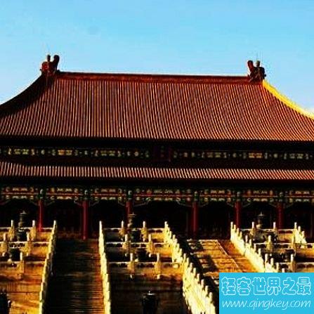 世界最权威的十大皇宫御苑，故宫颐和园都见证了曾经的辉煌。