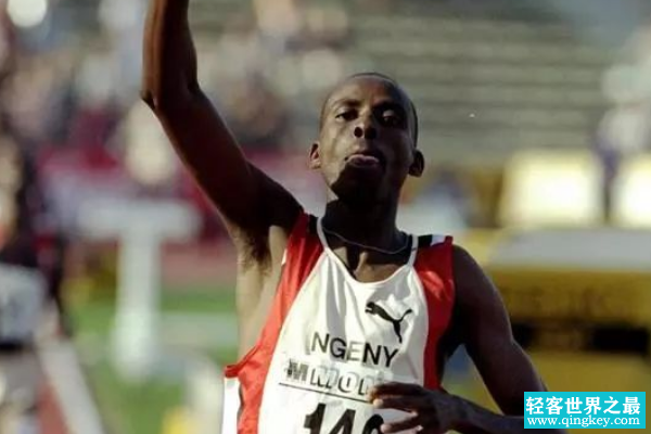 1000米世界纪录跑出2分11秒 一举超越名将奎罗伊